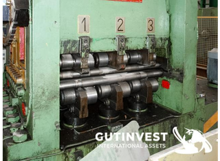 Línea de corte y aplanado de chapa metálica