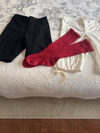 Pantalón Baturro, Calzones y Medias Talla 8/10