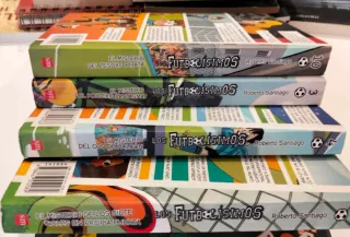 4 libros Los Futbolisimos