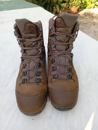 Scarponi trekking Haix Nepal Pro Marroni