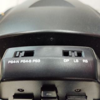 Accesorio PS4 Hori RWA Con Soporte Para Pedales