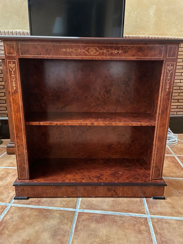 Mueble decorativo marquetería madera