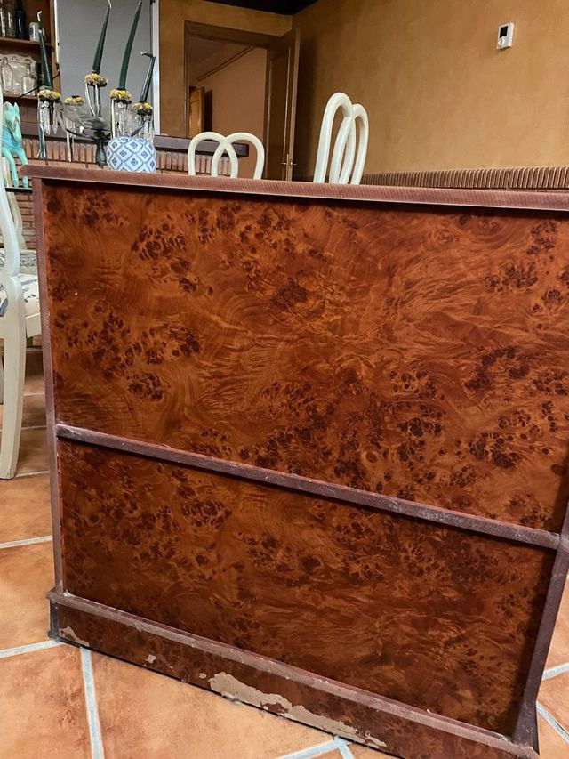 Mueble decorativo marquetería madera