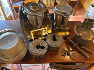 Thermomix TM6 + Friend Edición en negro + cortador