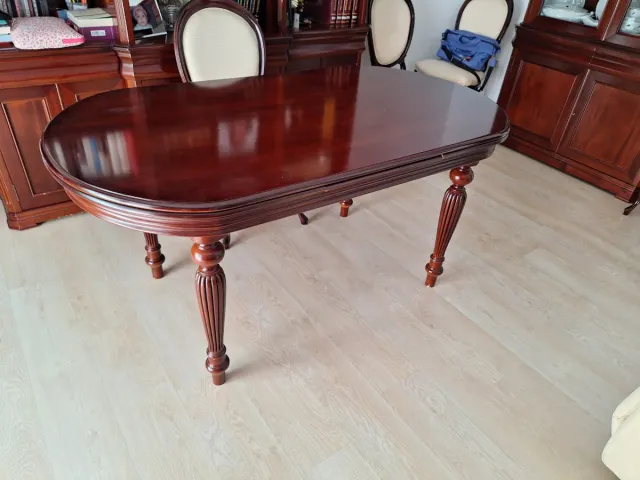 Mesa comedor madera caoba ovalada