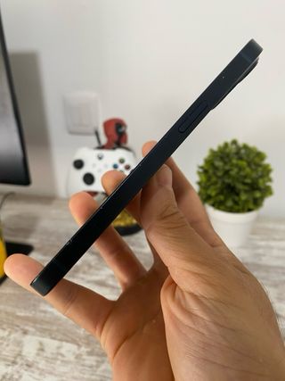 iPhone 13 128GB Midnight