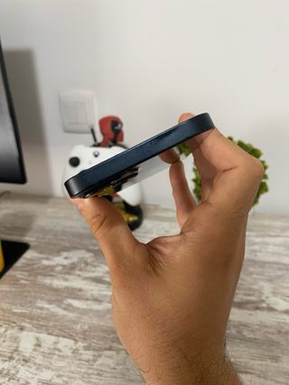 iPhone 13 128GB Midnight