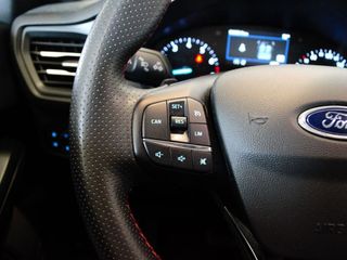 Ford Focus 1.0 Ecoboost MHEV 92kW ST-Line Auto