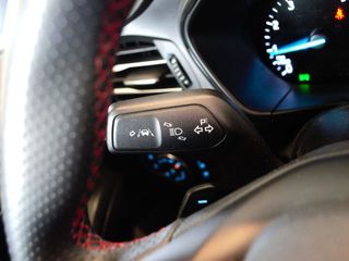 Ford Focus 1.0 Ecoboost MHEV 92kW ST-Line Auto