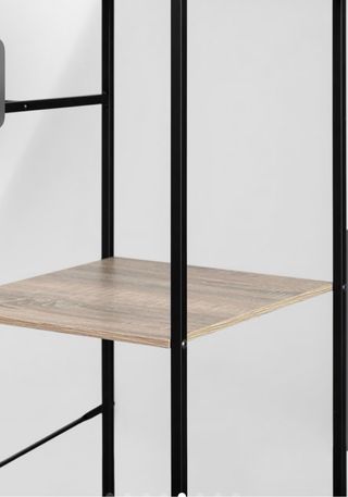 Armario abierto madera y metal negro