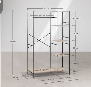 Armario abierto madera y metal negro