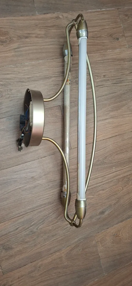 Lámpara de cocina doble tubo