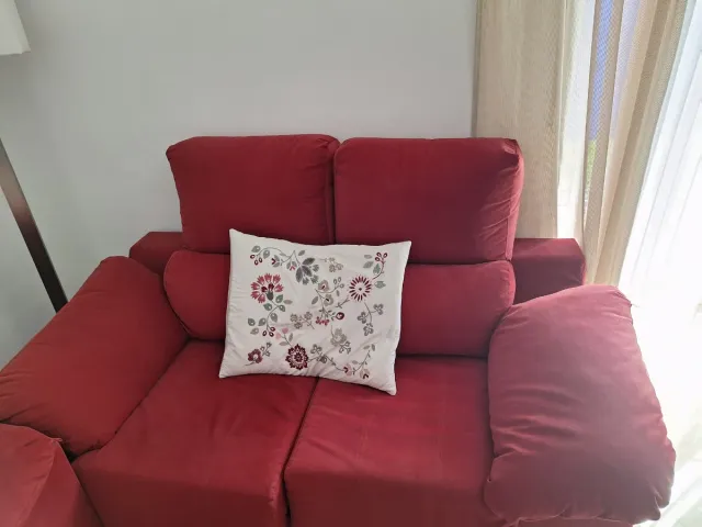 Sofá de 2 plazas rojo