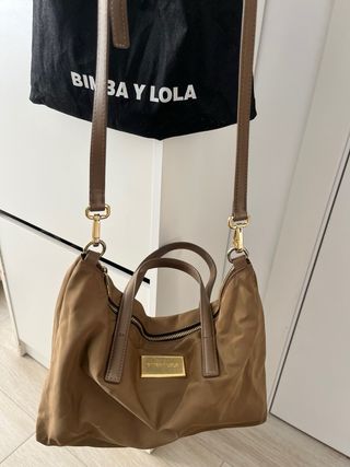 Bolso Bimba y Lola marrón y dorado