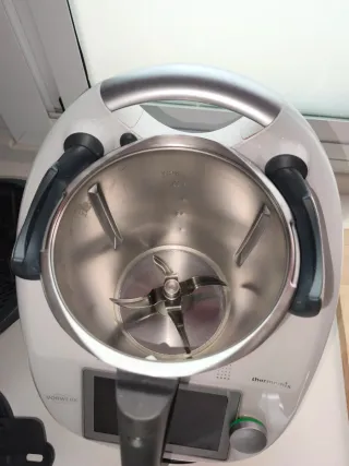 Thermomix TM6 con Accesorios
