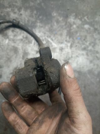 Bomba Freno Suzuki Adress con Pinza