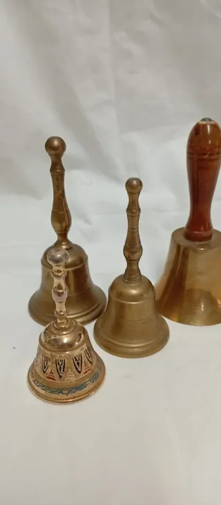Set di 4 campane in bronzo