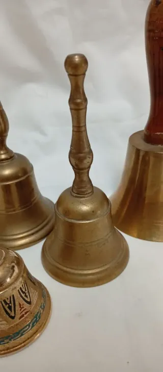 Set di 4 campane in bronzo