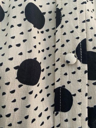 Vestido Mango lunares beige y negro Talla M