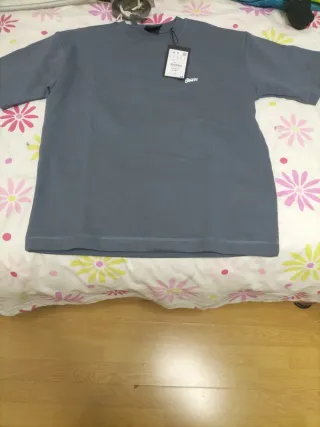 Conjunto camiseta y pantalón corto gris