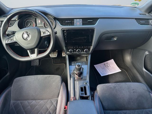 Skoda Octavia RS 2.0TDI 184cv SIN Ad vs Blue – DSG