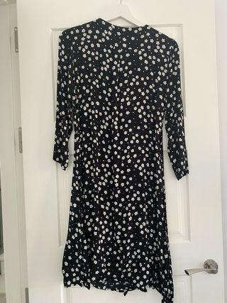 Vestido Mango flores blanco y negro T.M