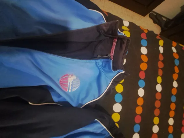 Sudaderas salesianas talla 8