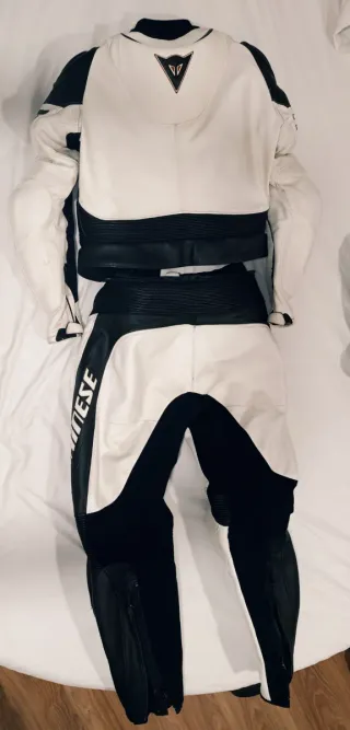 Mono Dainese mujer T.44 (equivalente 38) blanco