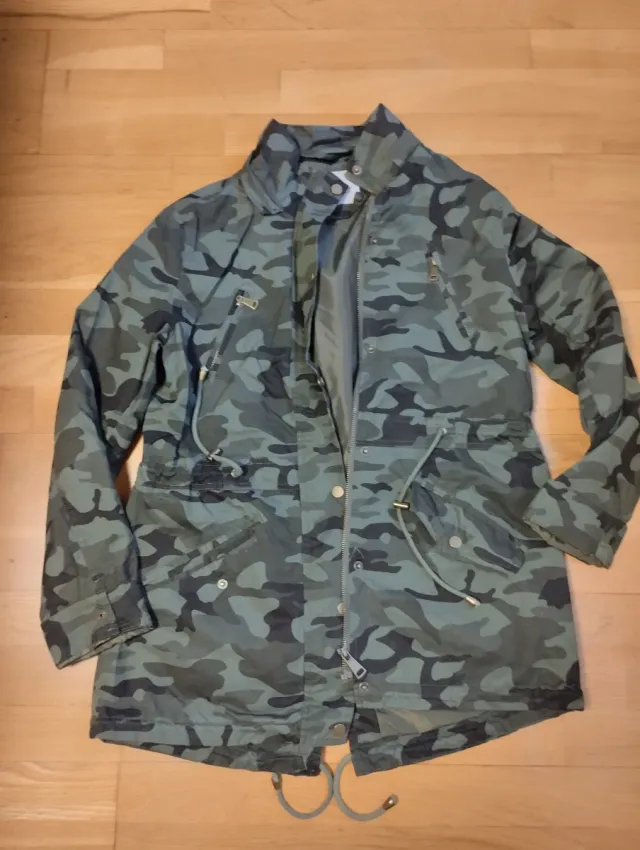 Cazadora camuflaje verde