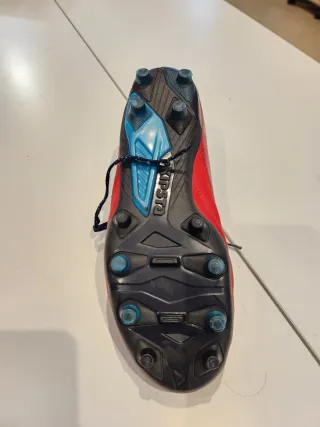 Zapatillas de fútbol/ rugby Kipsta Tacos Rojas