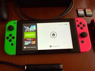 Nintendo Switch con accesorios