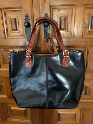 Bolso Piel Negro Asas Marrones