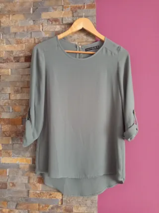Blusa caqui manga larga
