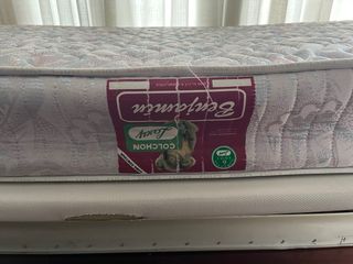 Cama individual con somier