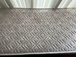 Cama individual con somier
