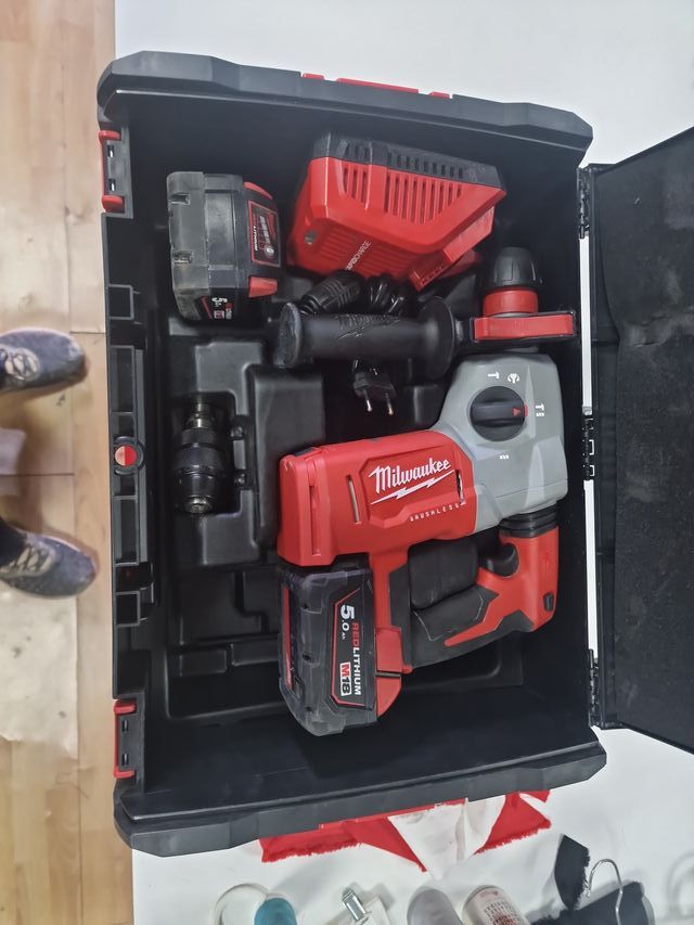Milwaukee M18 BLHX Taladro Percutor