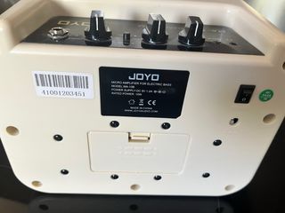 Amplificador Bajo Joyo MA-10B