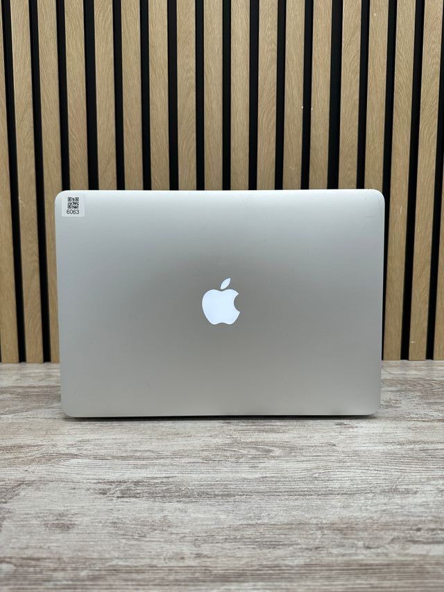 MacBook Air 13 2017 i5 8GB 128GB SSD