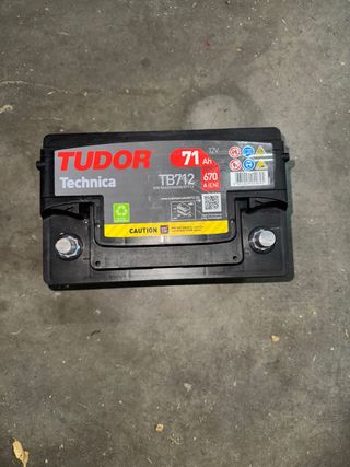 Batería Coche Tudor Technica 71Ah 670A
