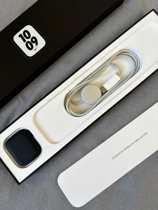 Apple Watch Nike Negro/Plateado