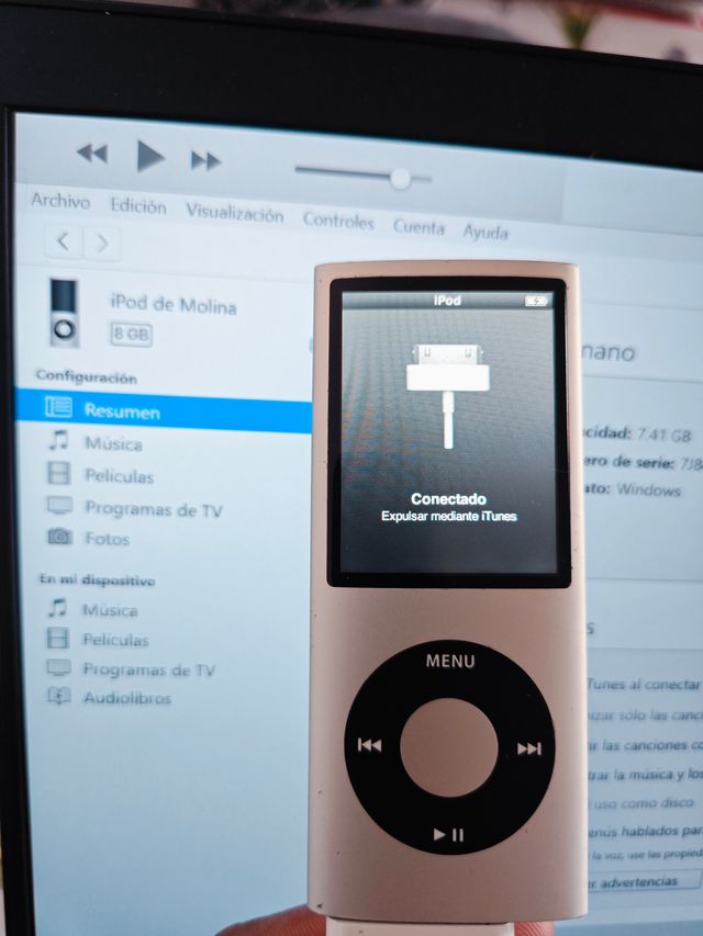 iPod Nano 4ta Gen 8GB Plata 