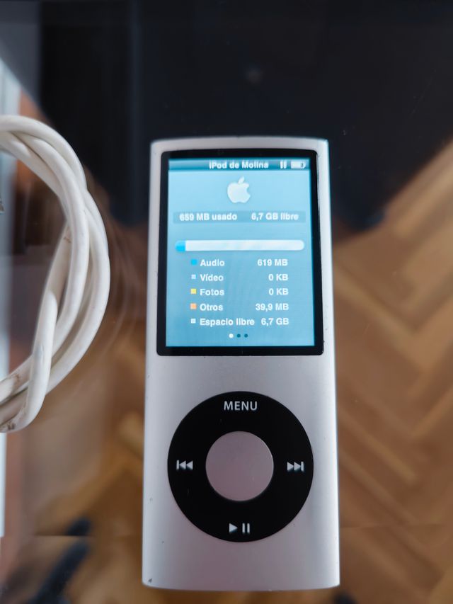 iPod Nano 4ta Gen 8GB Plata 