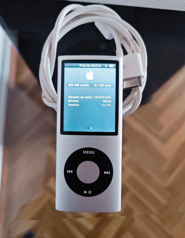 iPod Nano 4ta Gen 8GB Plata 