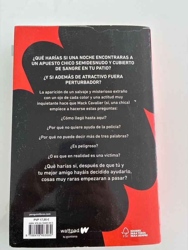 Strange. Libro 1: Por la autora de Perfectos me...