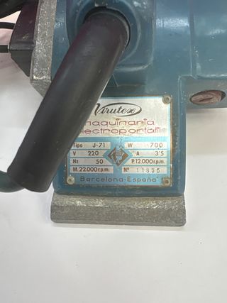 Lijadora Excentrica Virutex J-71 700W
