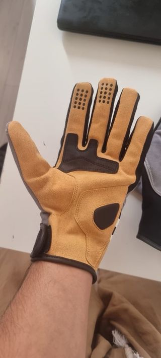 Guantes de trabajo beige y gris