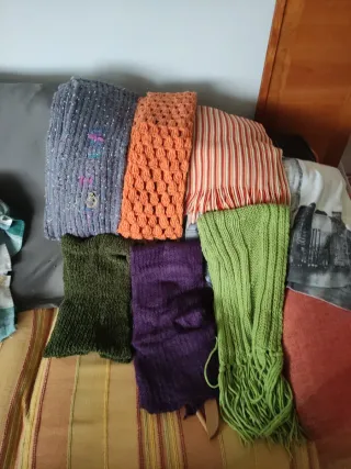 Sciarpe lavorate a maglia da donna