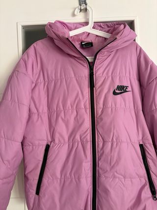 Plumas Nike rosa