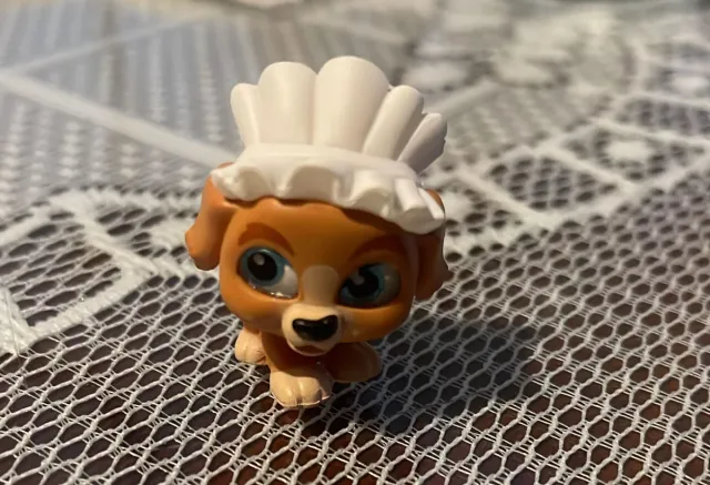 Figurita Doorables Let's Party Mana