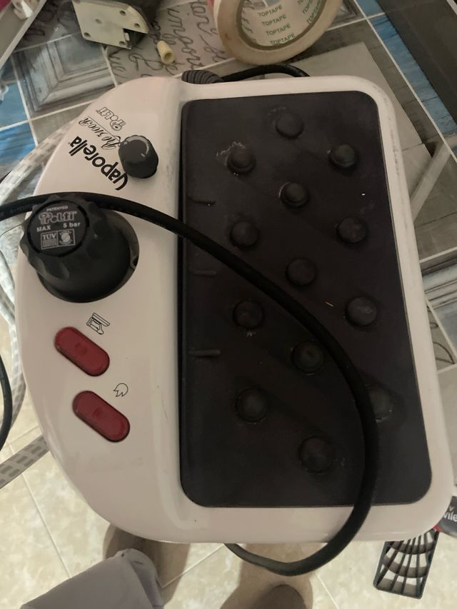 Centro de planchado Polti Vaporella 3100R